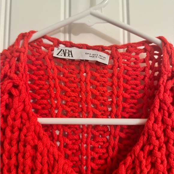 Zara Chunky Vibrant Red Knit Sweater Cardigan with Gold Buttons - Picture 3 of 7